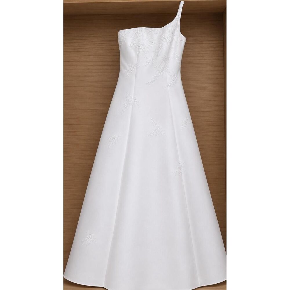 Bella Bride by MerryMax Wedding Dress Sz 10 One Shoulder A-Line Satin Beaded